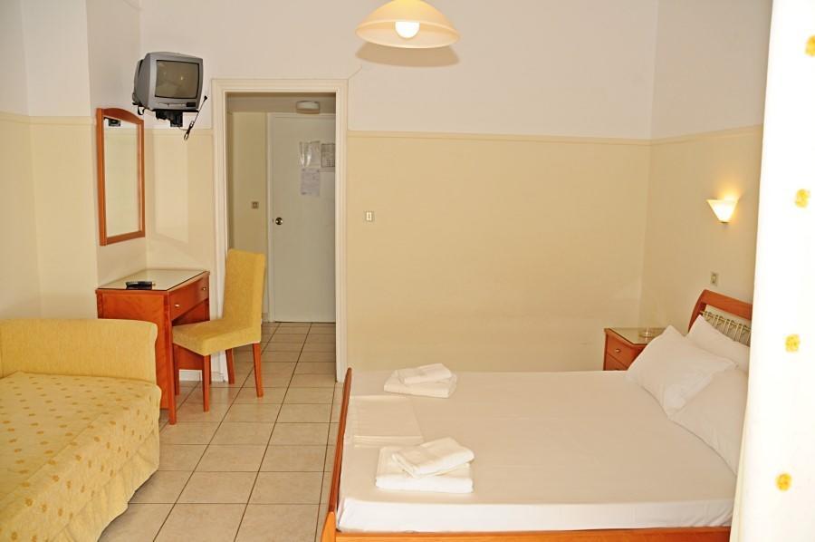 Hotel Delfini à Theologos  Extérieur photo