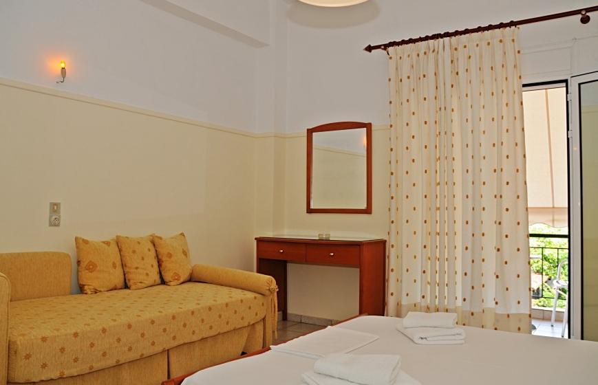 Hotel Delfini à Theologos  Chambre photo